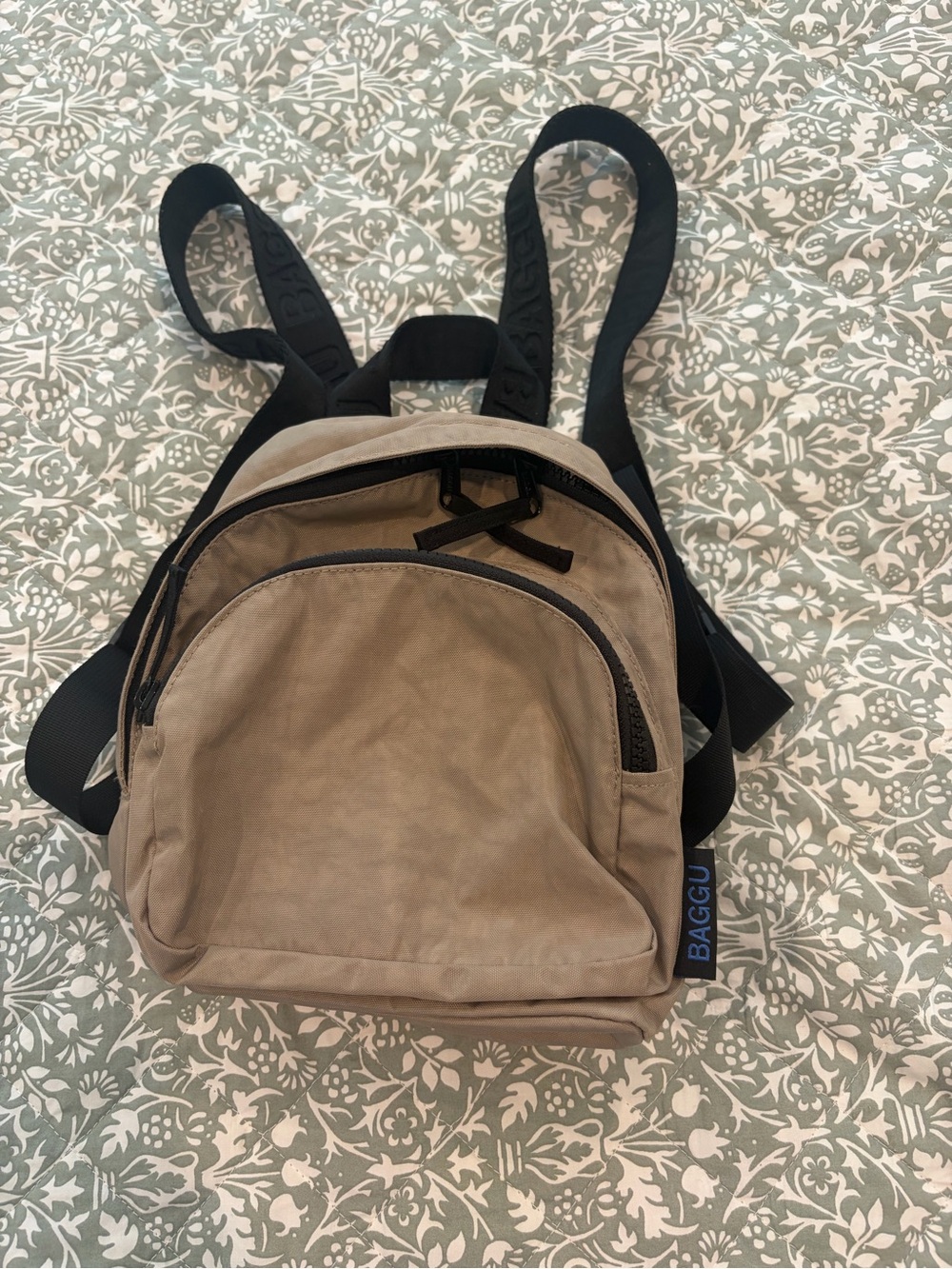 Baggu mini backpack